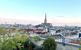 Central&Romantic View